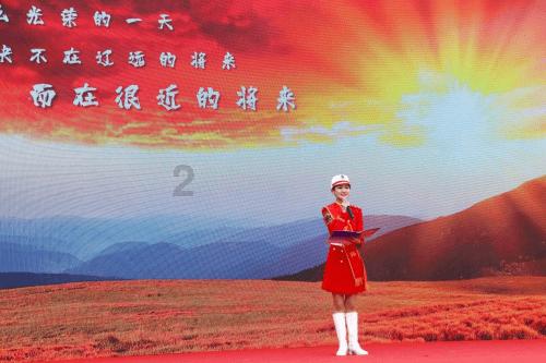 大学生2000块生活费，还天天哭穷，妈妈问：钱都哪去了？